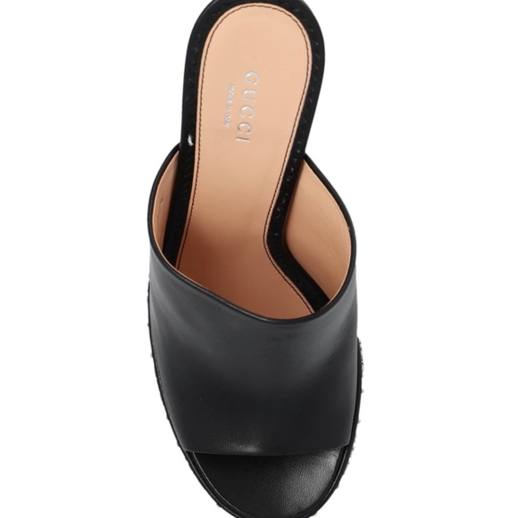 🌺Authentic Gucci GG Logo Plaque Platform Sandals. - Picture 5 of 5